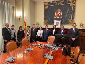 Peruvian judges and prosecutors pose during their visit to the General Council of the Judiciary to learn about tools in the fight against drugs.
